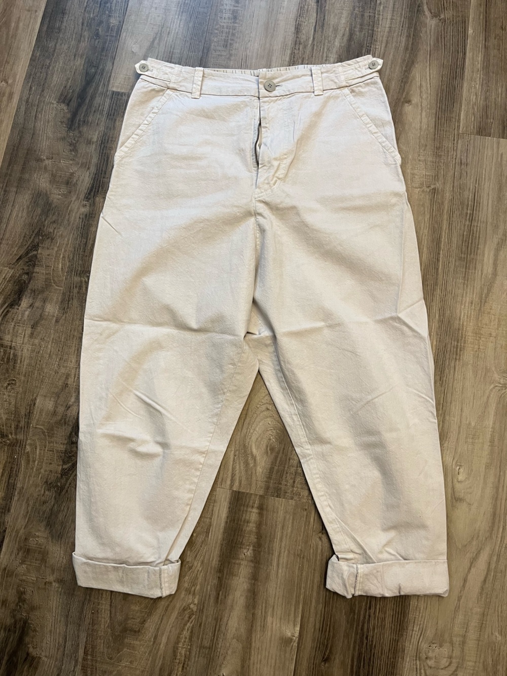 Pas De Calais pant size 34 never worn!